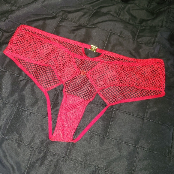 Victoria's secret red fishnet sexy pantie L - Picture 1 of 2